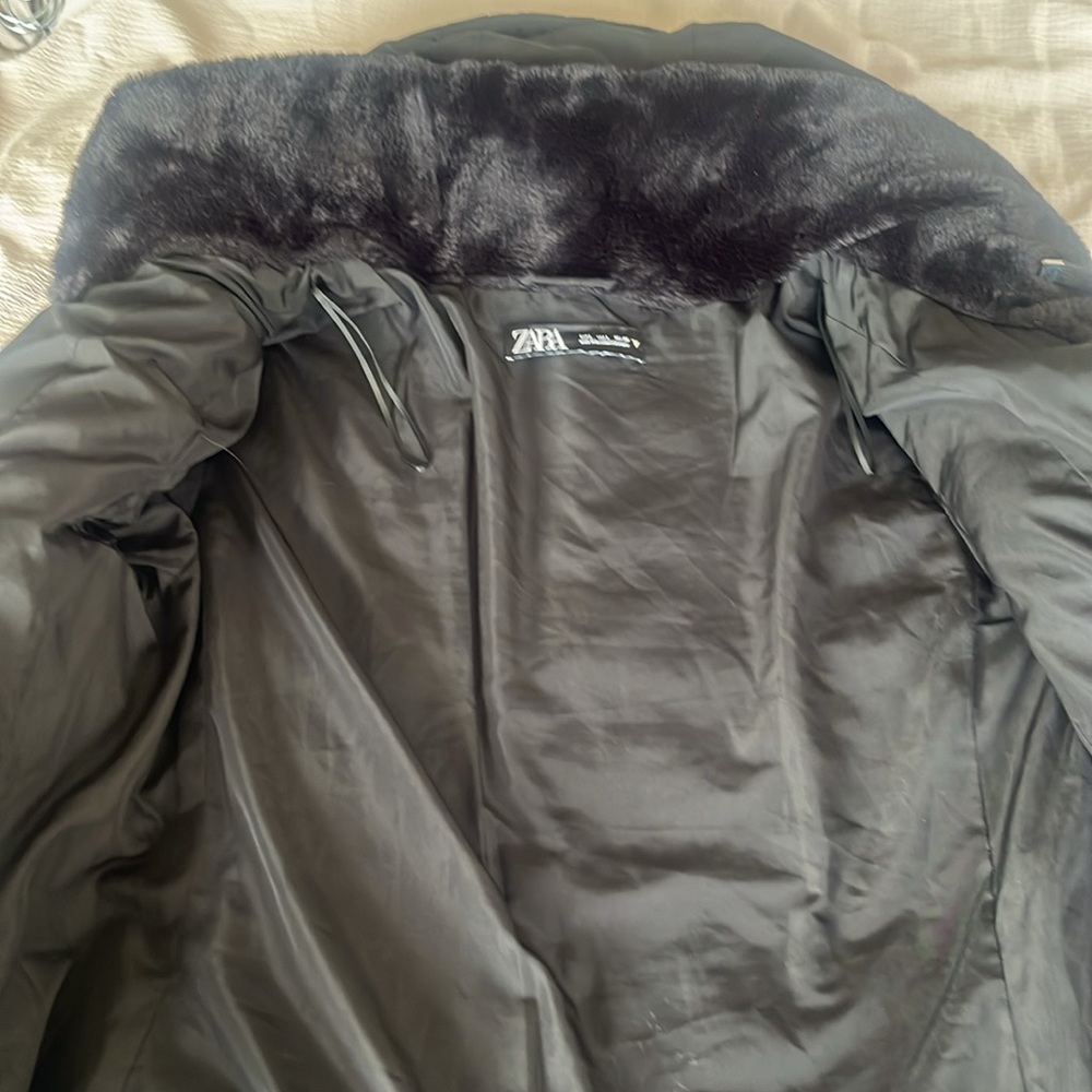 Zara Black Quilted Coat - Large - Picture 10 of 10